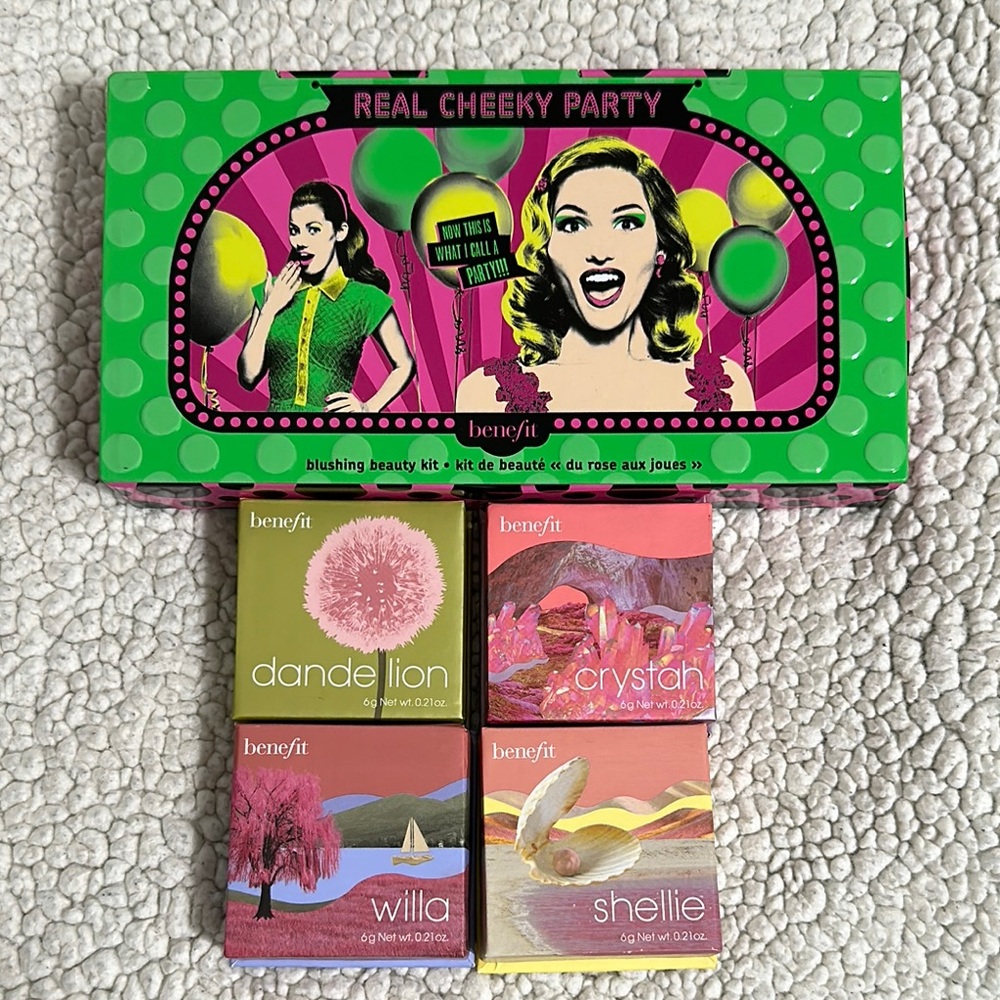 Benefit Cosmetics Silky-Soft Powder Blushes Set